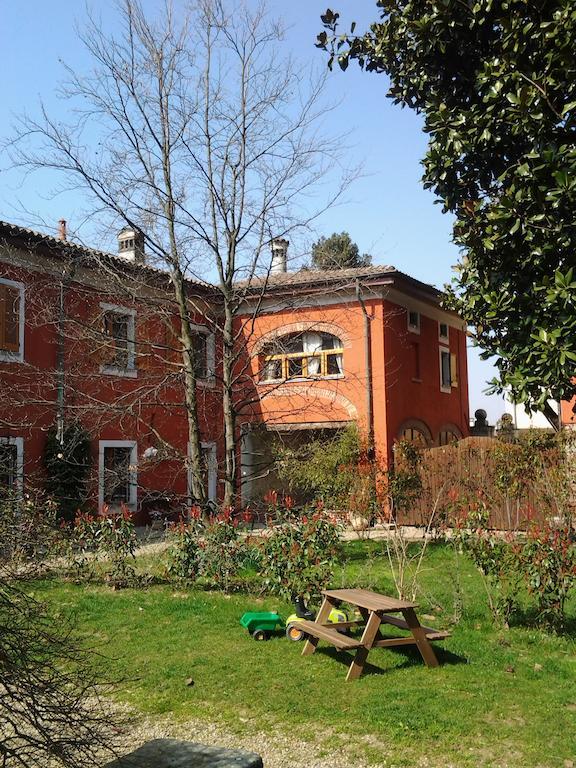 Il Pettirosso B&B Certosa di Pavia Exterior foto